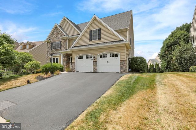 339 SPURRIER DR, Lititz, PA 17543