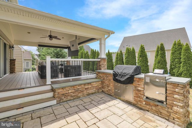 339 SPURRIER DR, Lititz, PA 17543