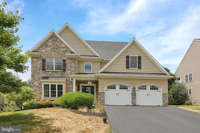 339 SPURRIER DR, Lititz, PA 17543