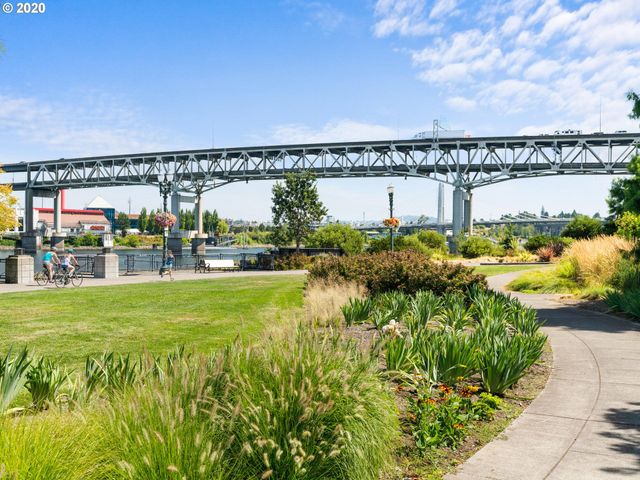 1616 S HARBOR Way, Portland, OR 97201