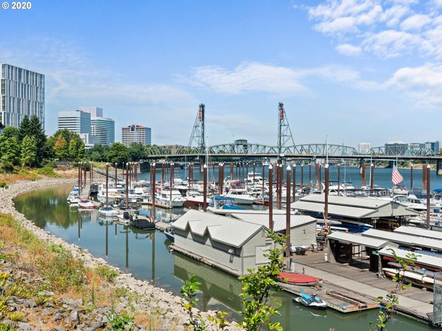 1616 S HARBOR Way, Portland, OR 97201