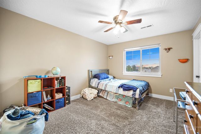 15920 Canyon Wood, Caldwell, ID 83607