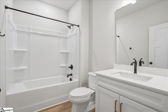 1014 Fox Hollow Street, Spartanburg, SC 29303