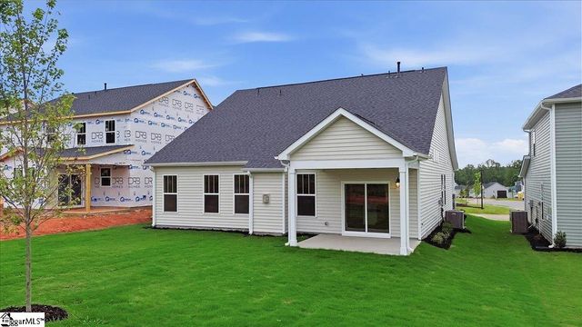 1014 Fox Hollow Street, Spartanburg, SC 29303