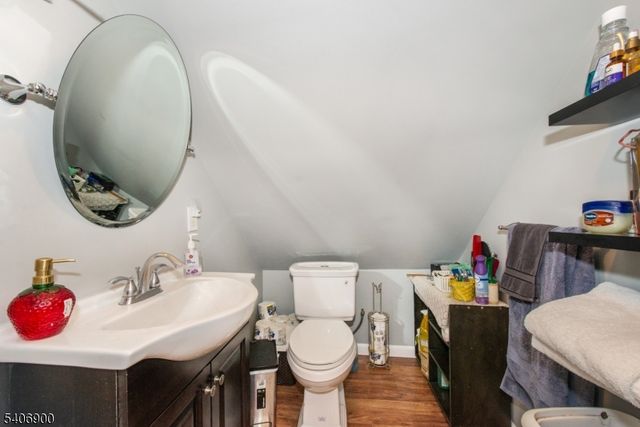 168 Clay St, Hackensack City, NJ 07601