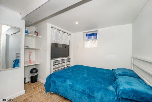 168 Clay St, Hackensack City, NJ 07601