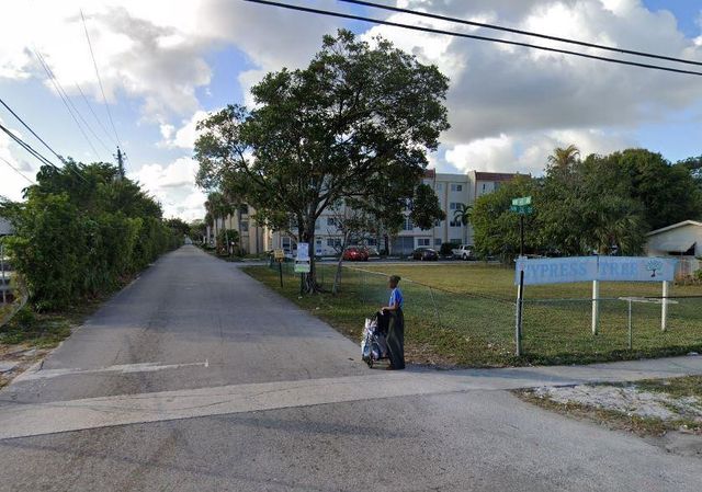 2501 NW 41st Avenue 401, Lauderhill, FL 33313