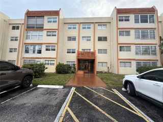 2501 NW 41st Avenue 401, Lauderhill, FL 33313