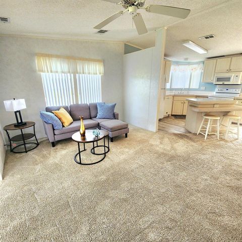 26 Orinco Road, Port St. Lucie, FL 34952