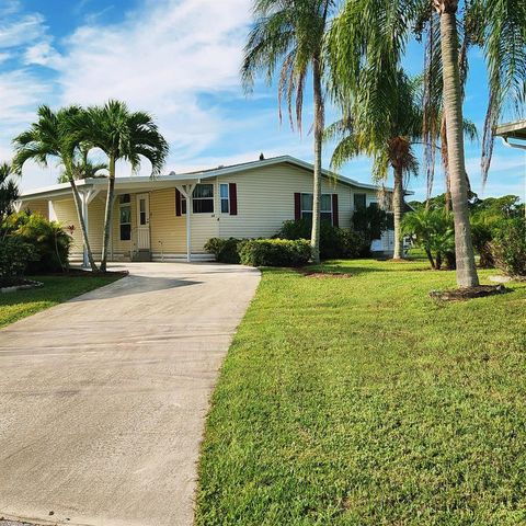 26 Orinco Road, Port St. Lucie, FL 34952