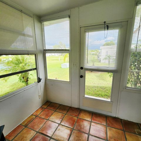 26 Orinco Road, Port St. Lucie, FL 34952