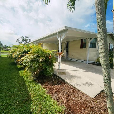 26 Orinco Road, Port St. Lucie, FL 34952
