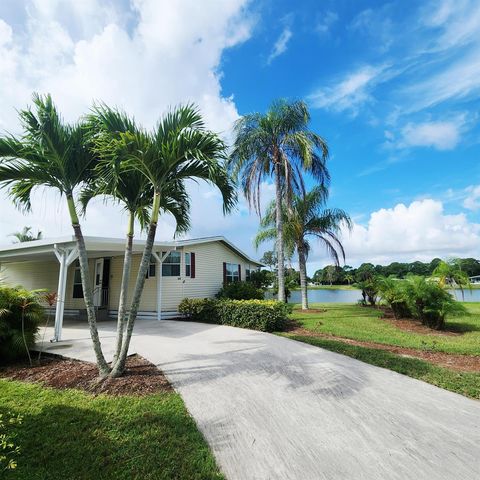26 Orinco Road, Port St. Lucie, FL 34952