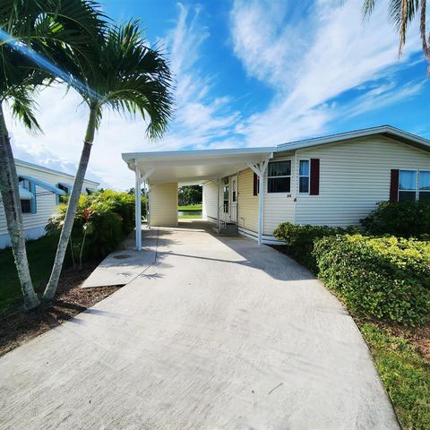 26 Orinco Road, Port St. Lucie, FL 34952