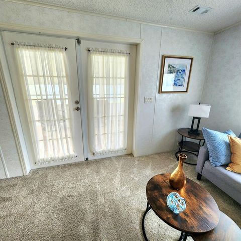 26 Orinco Road, Port St. Lucie, FL 34952
