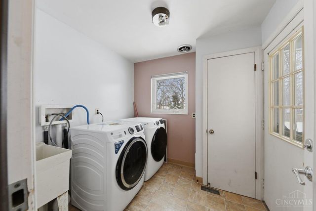 7220 Mar Del Drive, Madeira, OH 45243