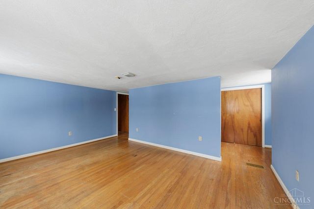 7220 Mar Del Drive, Madeira, OH 45243