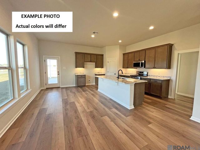 2299 Sherri's Way, Port Allen, LA 70767