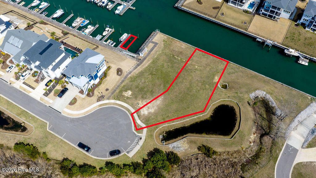 123 Seafaring Lane, Hampstead, NC 28443