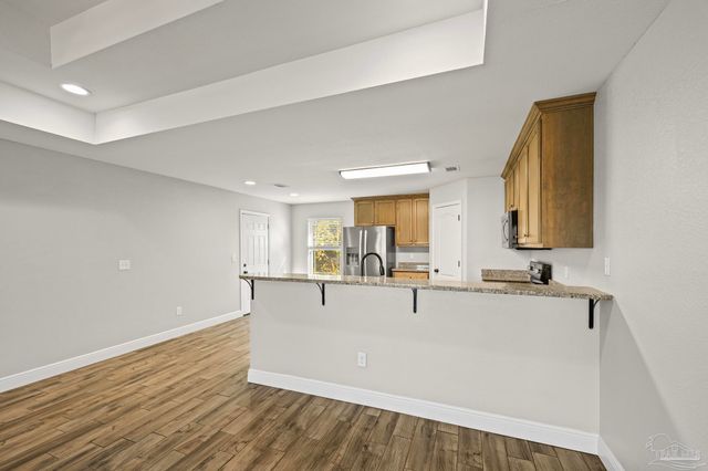 1922 Bright Water Dr, Gulf Breeze, FL 32563