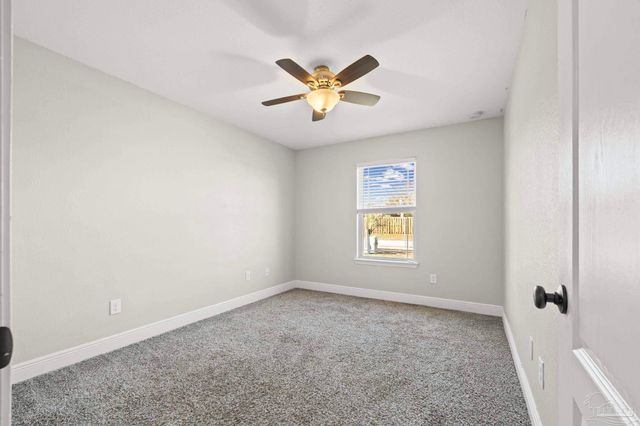 1922 Bright Water Dr, Gulf Breeze, FL 32563