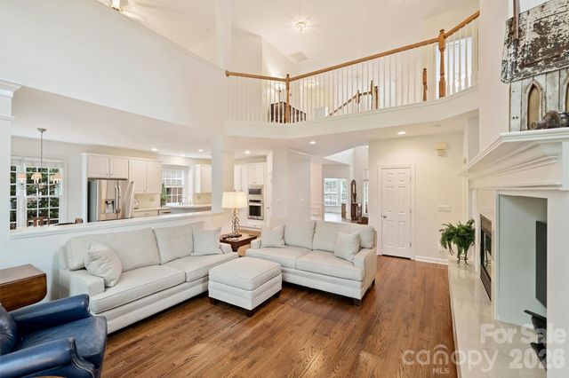 7410 Roseland Avenue, Charlotte, NC 28277