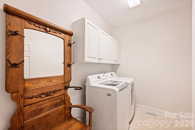 7410 Roseland Avenue, Charlotte, NC 28277