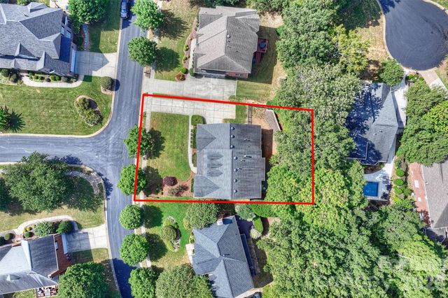 7410 Roseland Avenue, Charlotte, NC 28277