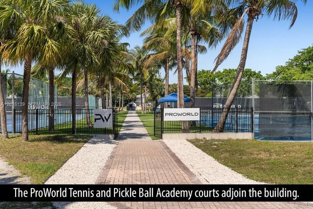 825 Egret Cir 110, Delray Beach, FL 33444
