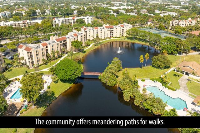 825 Egret Cir 110, Delray Beach, FL 33444