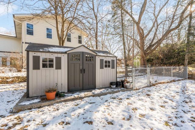 4132 Menomonee River PARKWAY, Wauwatosa, WI 53222