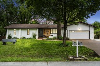 5065 South Sycamore Avenue, Springfield, MO 65810