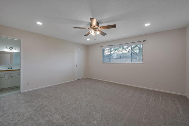 730 Seamaster Drive, Houston, TX 77062