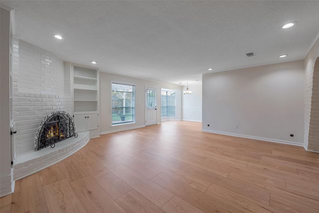 730 Seamaster Drive, Houston, TX 77062