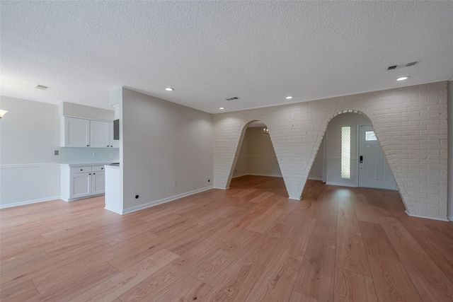 730 Seamaster Drive, Houston, TX 77062