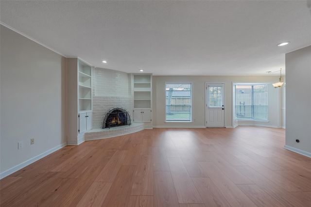 730 Seamaster Drive, Houston, TX 77062