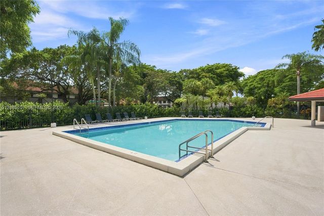 13391 SW 88th Terrace F, Miami, FL 33186