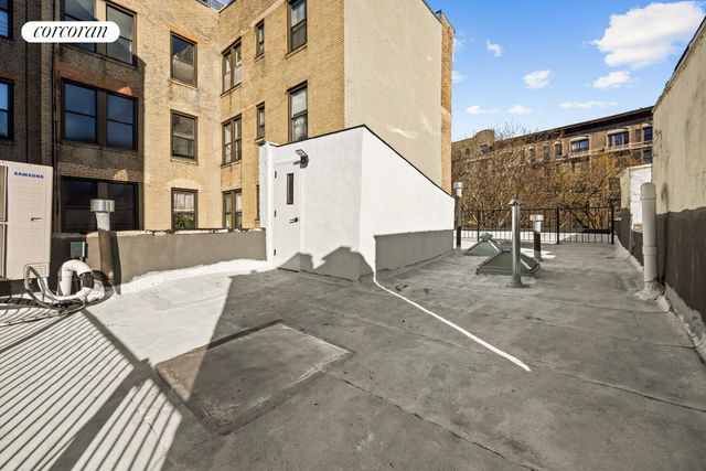 825 RIVERSIDE Drive, New York City, NY 10032