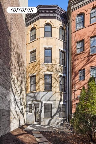 825 RIVERSIDE Drive, New York City, NY 10032