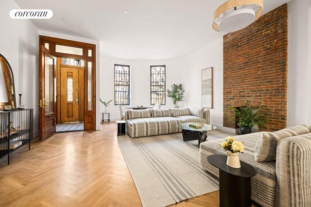 825 RIVERSIDE Drive, New York City, NY 10032