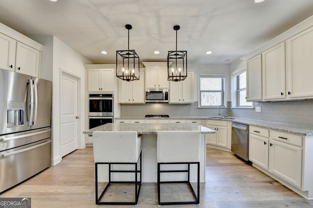 7075 Concord Mountain Trail, Cumming, GA 30028