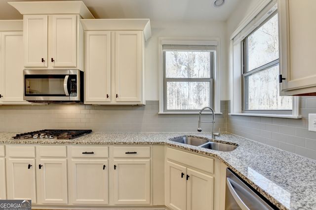 7075 Concord Mountain Trail, Cumming, GA 30028