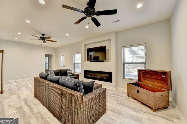 7075 Concord Mountain Trail, Cumming, GA 30028