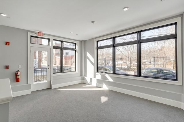 120 Brookside C1, Boston, MA 02130