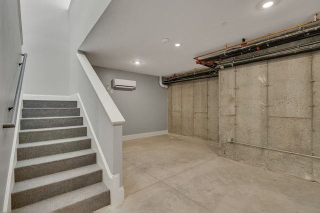 120 Brookside C1, Boston, MA 02130