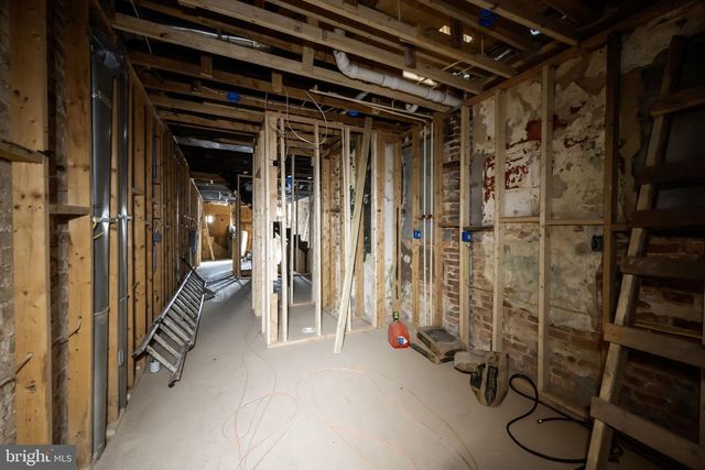 2006 W NORTH AVE, Baltimore, MD 21217