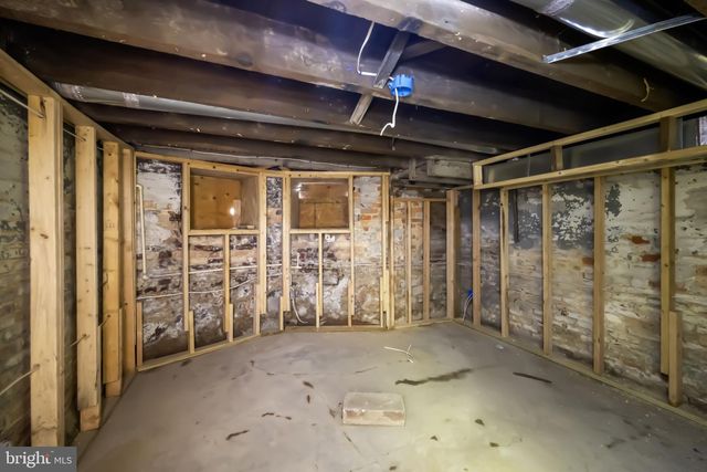 2006 W NORTH AVE, Baltimore, MD 21217