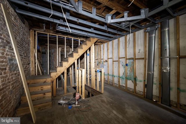 2006 W NORTH AVE, Baltimore, MD 21217