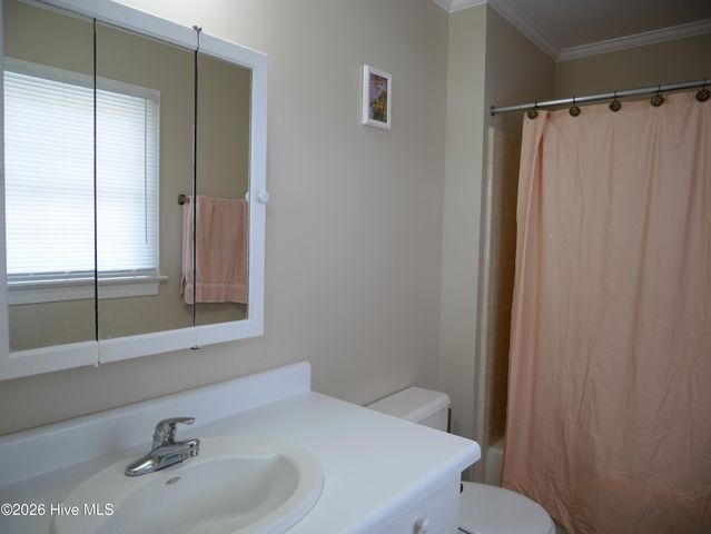 2626 Turnage Drive, Kinston, NC 28501