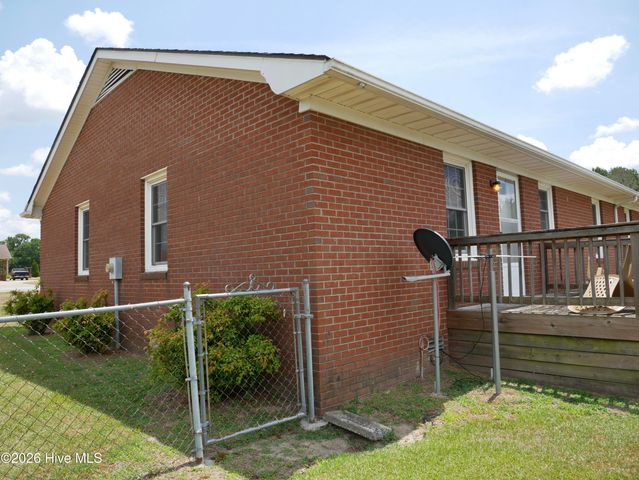 2626 Turnage Drive, Kinston, NC 28501